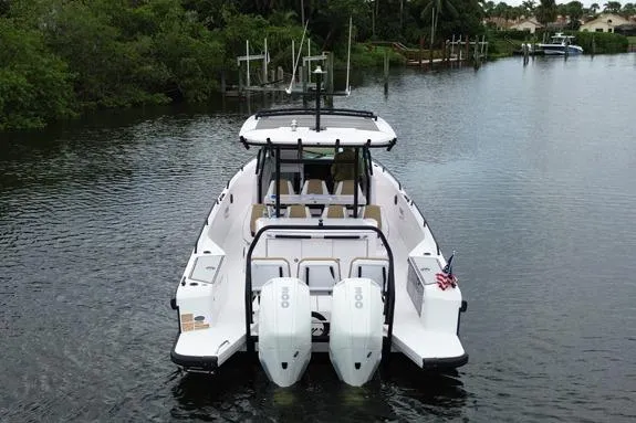 T/t Grace Yacht Photos Pics Stern