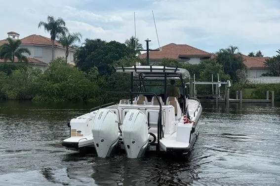 T/t Grace Yacht Photos Pics Stern quarter