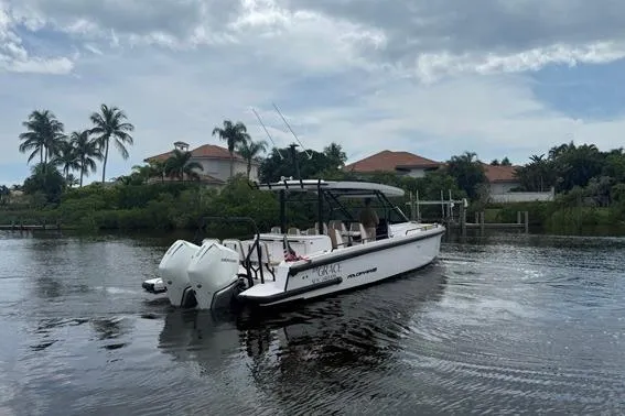 T/t Grace Yacht Photos Pics Stern quarter