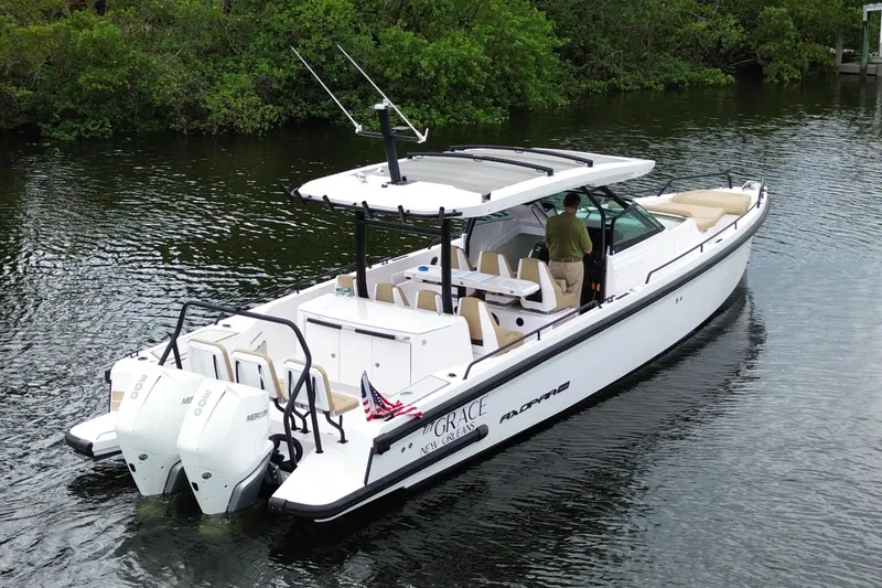 T/t Grace Yacht Photos Pics 2021 Axopar 37 Sun Top