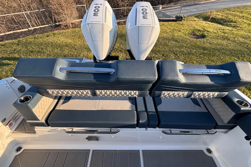  Yacht Photos Pics 2026 Monterey Elite 30 OB boat with dual Mercury 300 engines and luxurious seating.