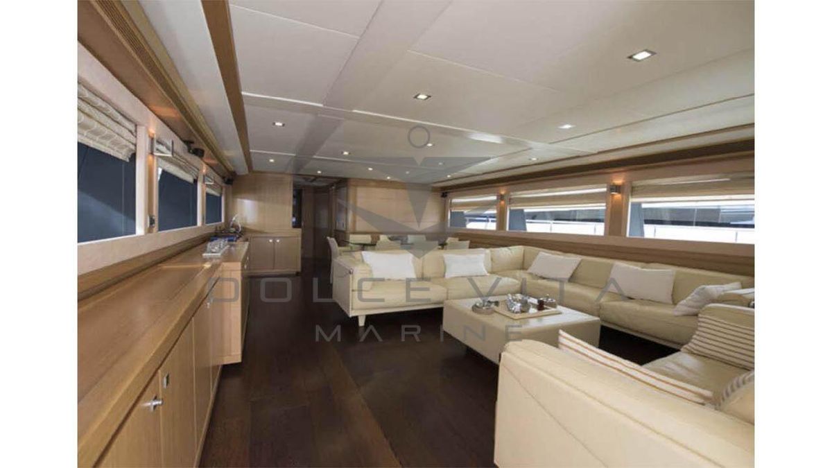 2008 Custom Line 86 