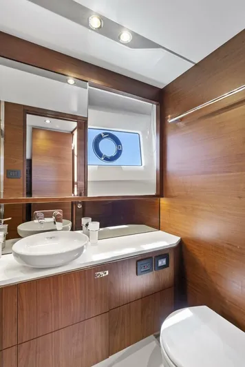 Day Late Dollar Short VI Yacht Photos Pics 2020 Princess S62 - Image 38