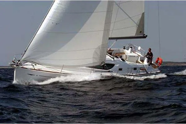  Yacht Photos Pics Manufacturer Provided Image