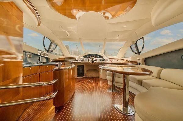 2003 Azimut 55 flybridge