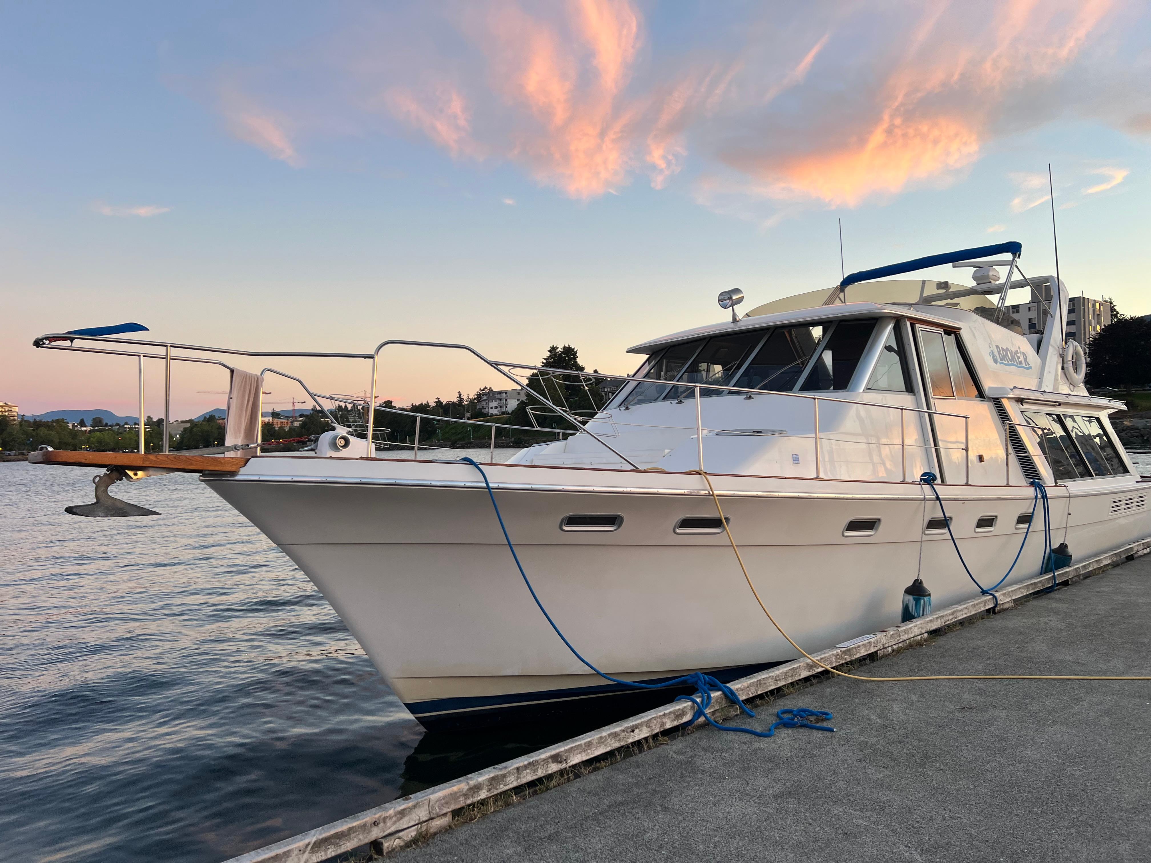 1988 Bayliner 4588 Pilothouse for sale - YachtWorld
