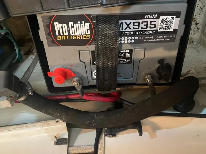  Yacht Photos Pics Battery compartment of a 1988 Bayliner 4588 with Pro-Guide MX935 AGM battery.