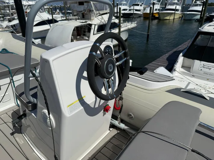 Captain & The Kids Yacht Photos Pics 