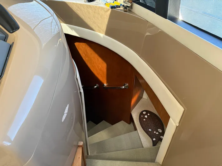 Captain & The Kids Yacht Photos Pics 