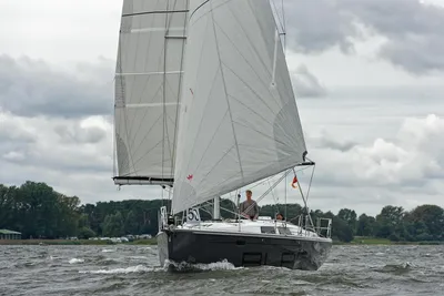 2017 Hanse 415