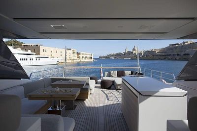 Yacht