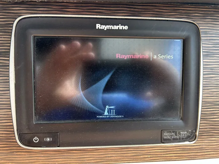  Yacht Photos Pics Raymarine a Series display on 2017 Four Winns H350 boat dashboard.