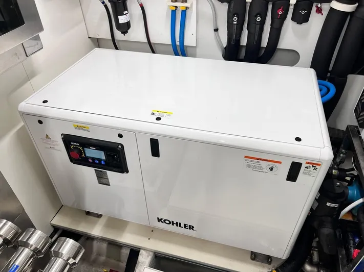  Yacht Photos Pics Kohler generator in 2022 Cranchi Settantotto 78 yacht engine room.