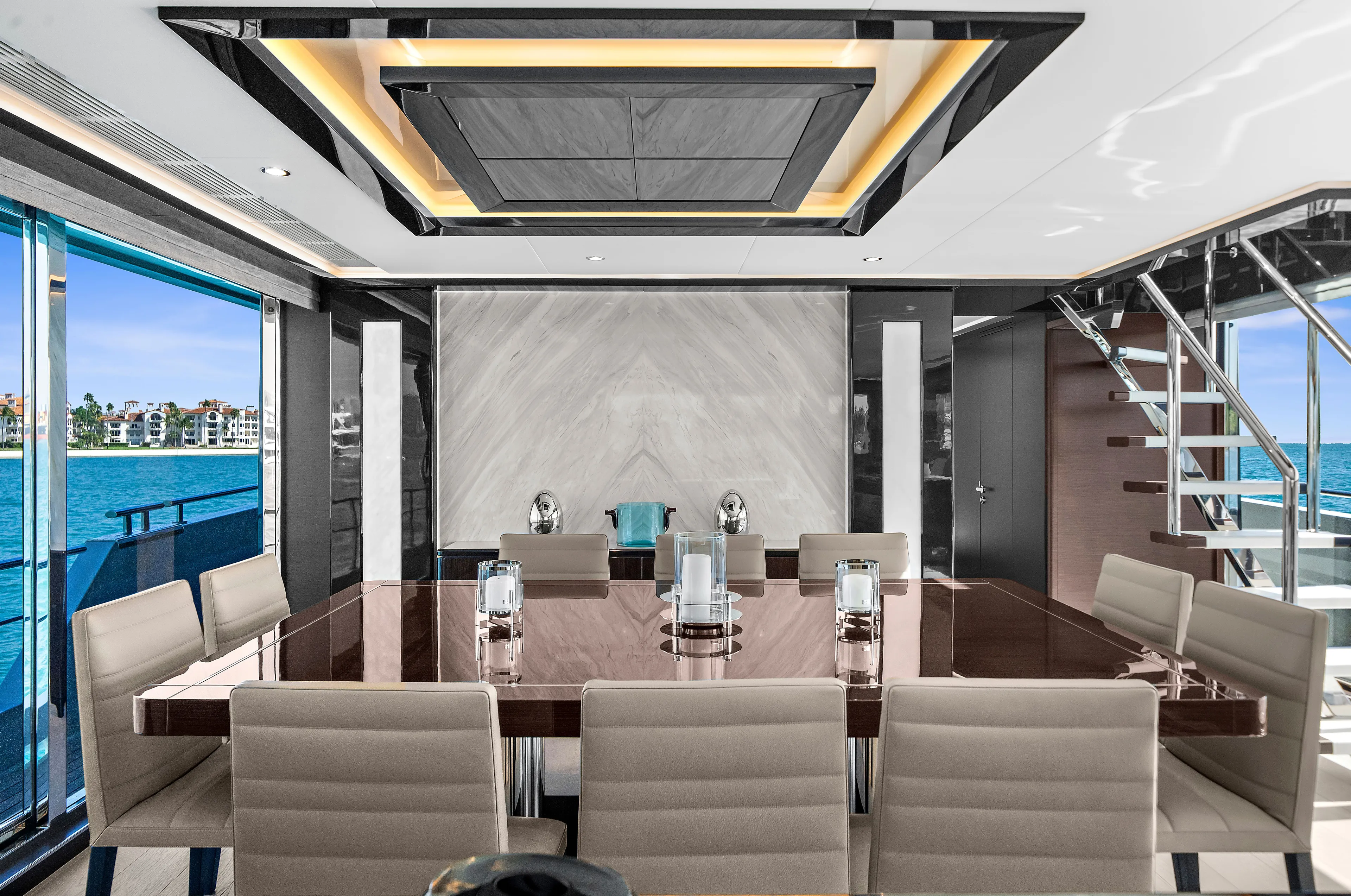 La-la-la Yacht Photos Pics 