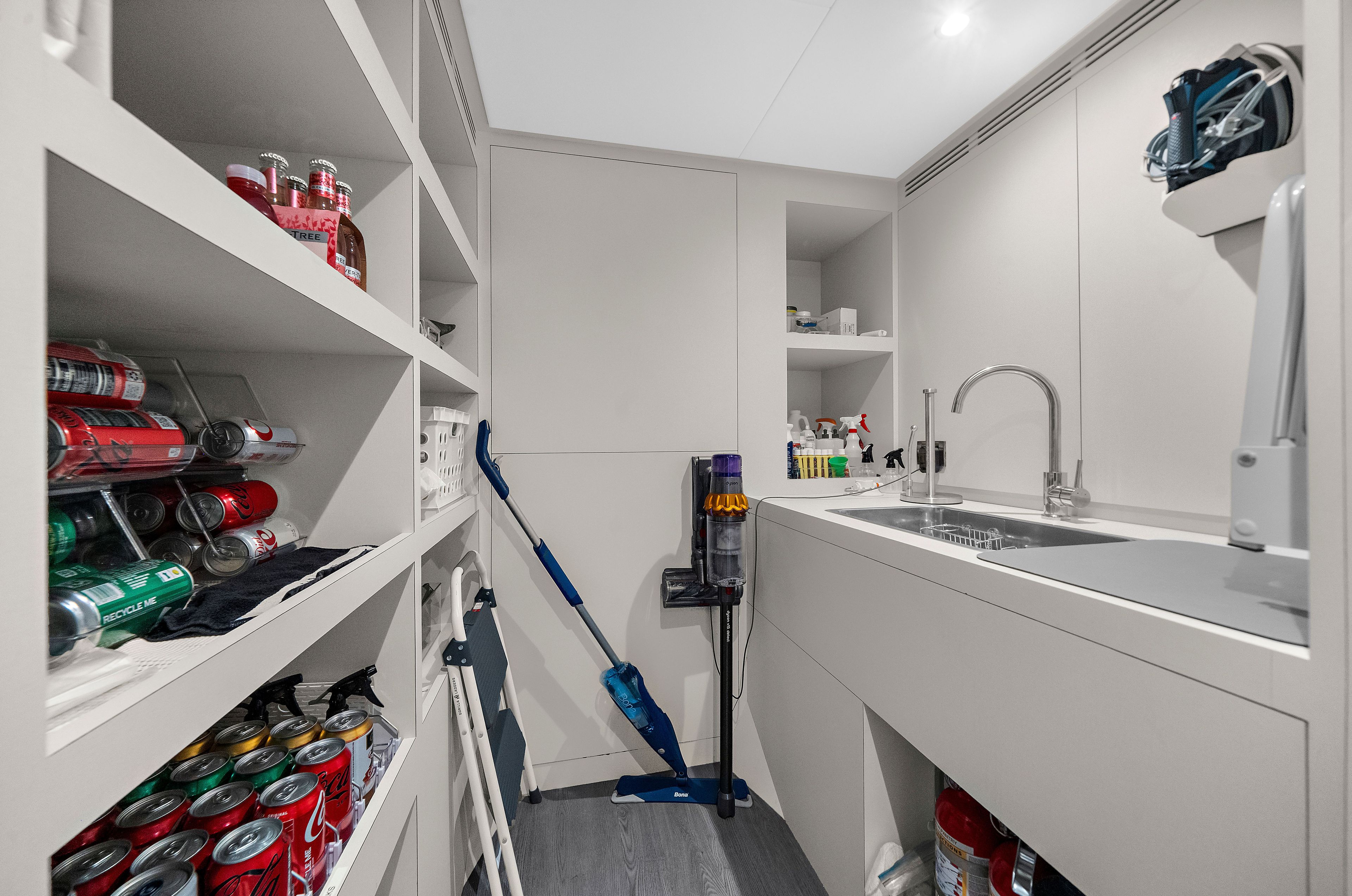 2024 Ocean Alexander 106 