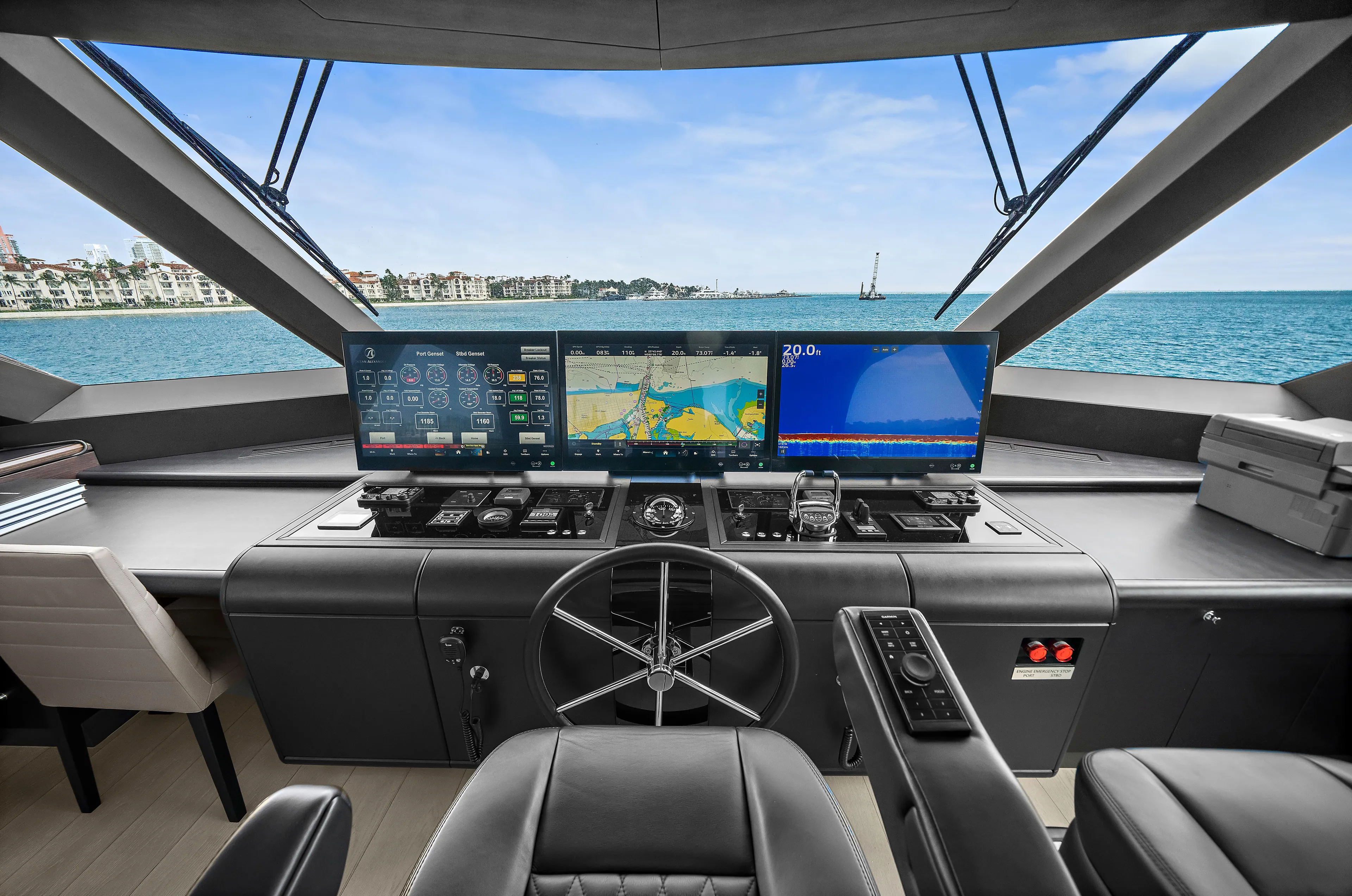 La-la-la Yacht Photos Pics 