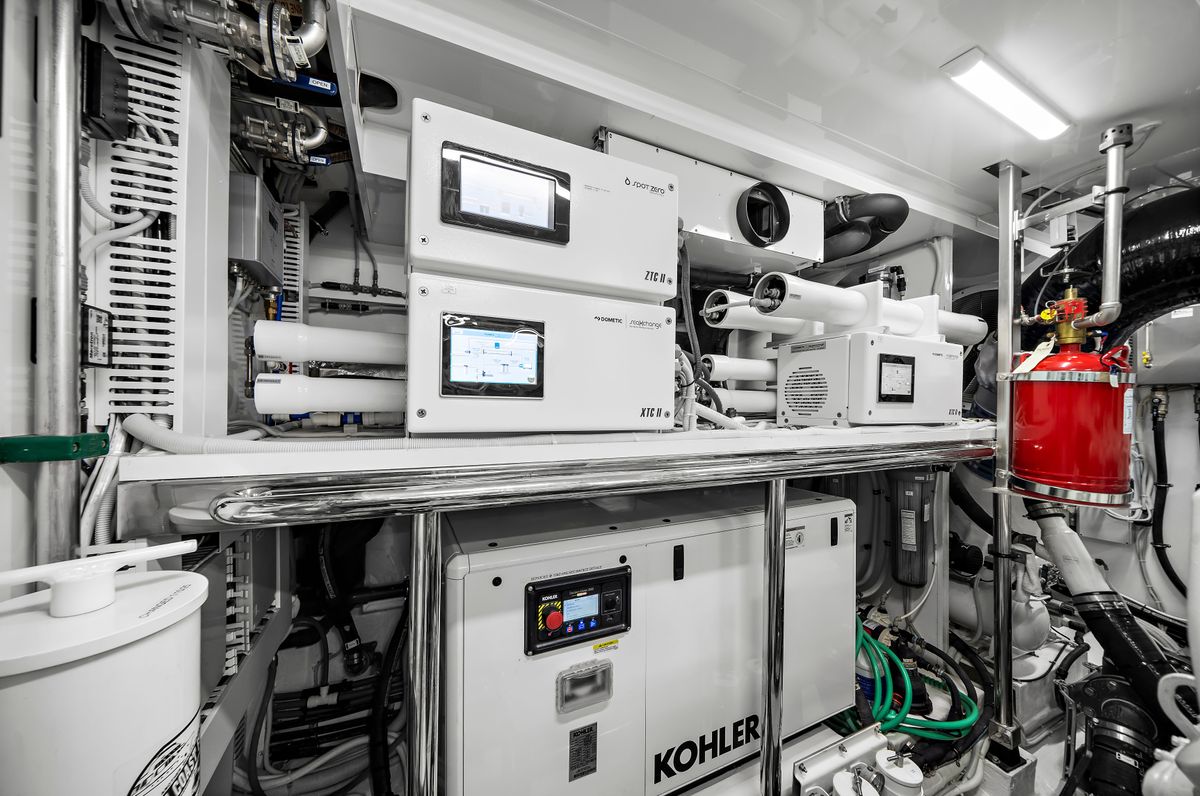 2024 Ocean Alexander 106 