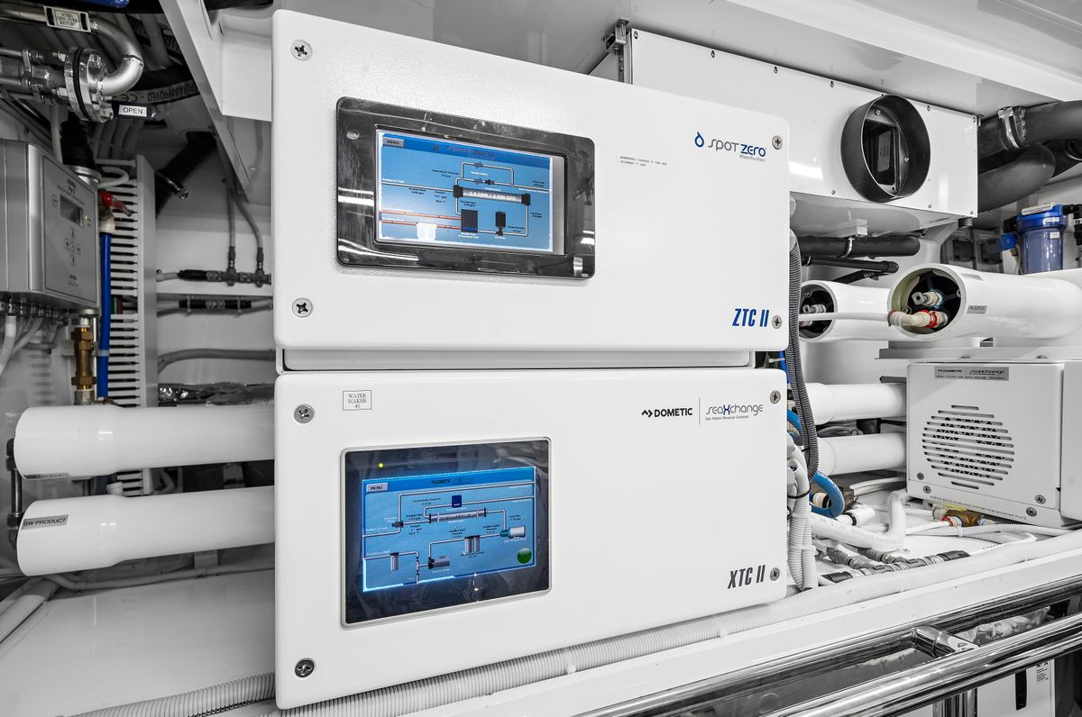 2024 Ocean Alexander 106 