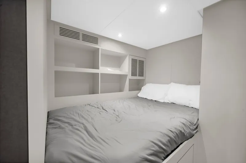 La-la-la Yacht Photos Pics 