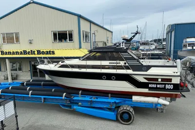 Nord West 900