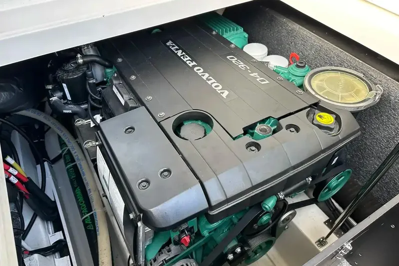 Bertie Yacht Photos Pics Engine compartment of 2024 Nimbus 405 Coupé with Volvo Penta D4-320 engine.
