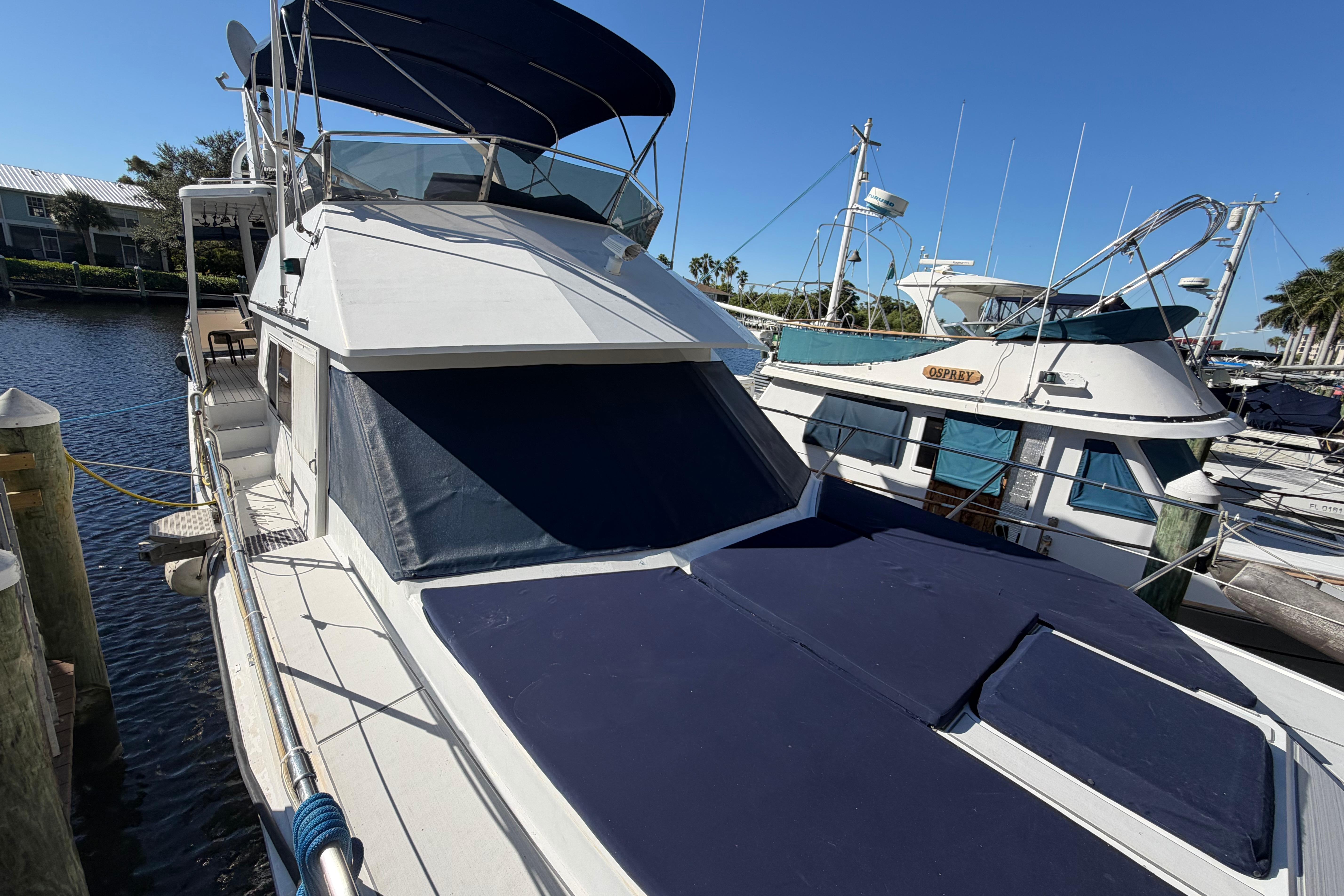 Hi-Star 55 Yacht Fisherman