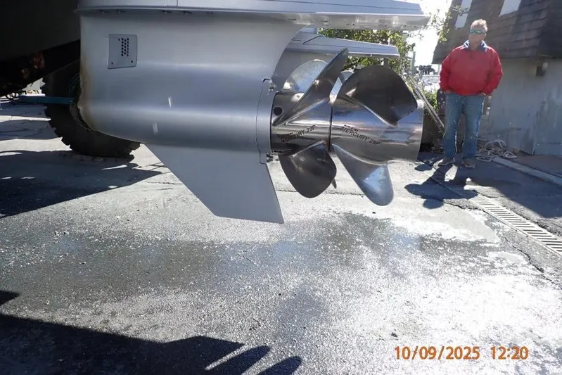  Yacht Photos Pics Close-up of a 2022 Formula 380 Super Sport Crossover OB boat propeller.