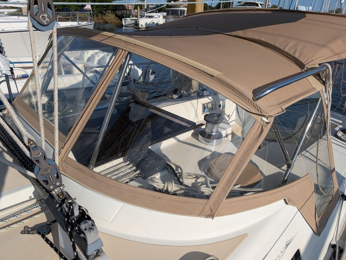 2015 Outbound 46 