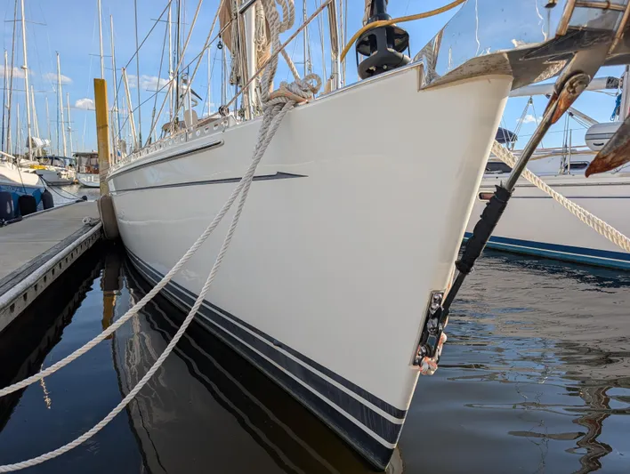 Ubiquitous Yacht Photos Pics 