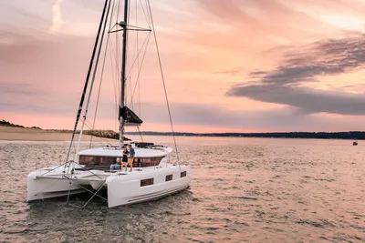 2025 Lagoon 46