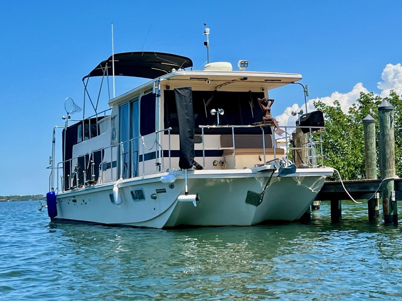 1987 Holiday Mansion Barracuda House for sale YachtWorld