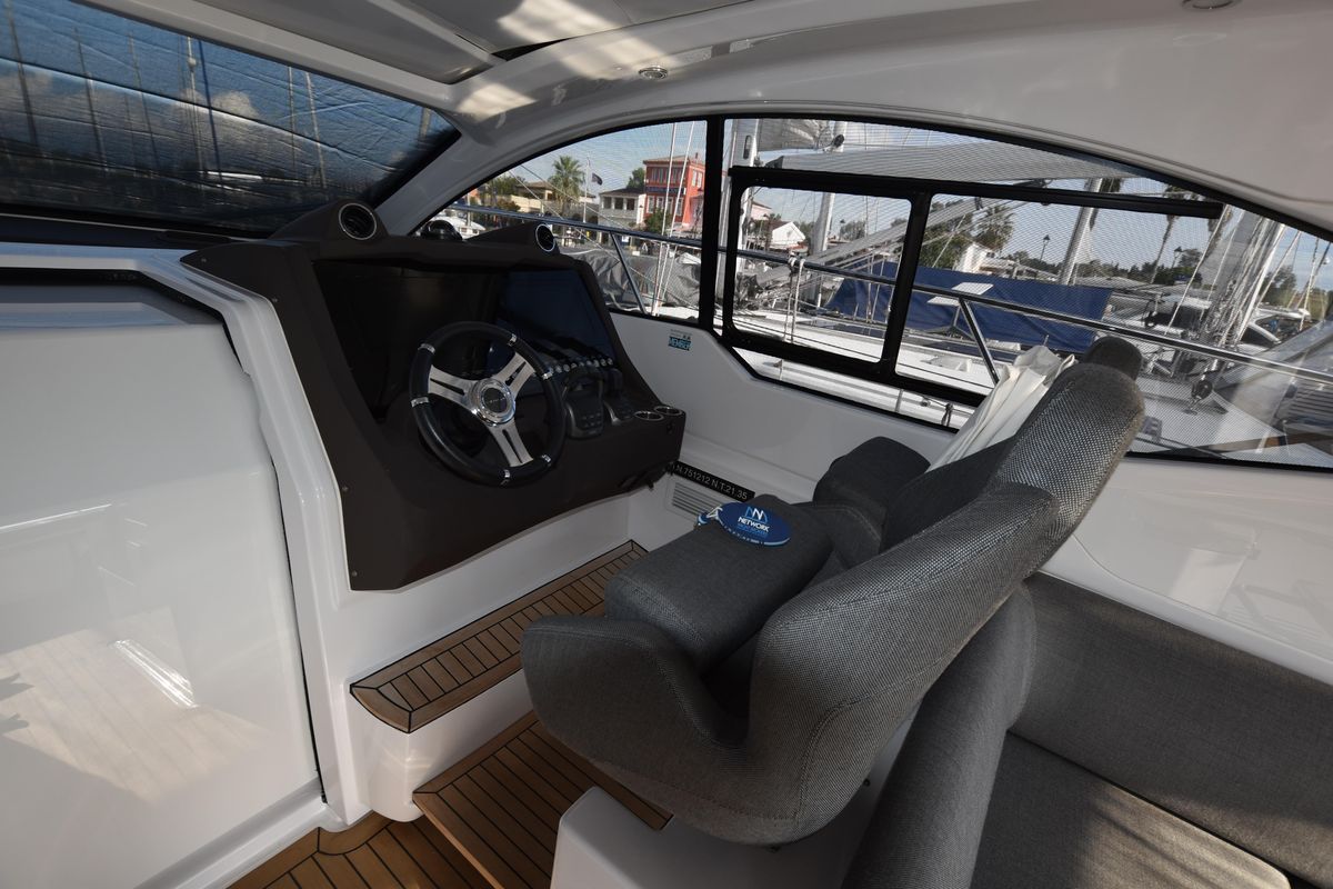 2022 Azimut 47