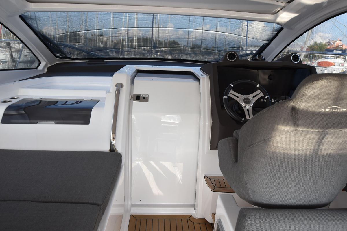 2022 Azimut 47