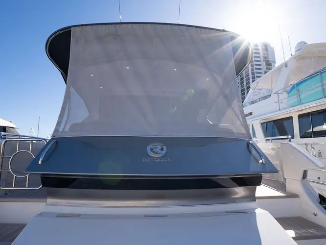 Tree-o Yacht Photos Pics 2023 Riviera 6000 Sport Yacht Platinum - Image 43