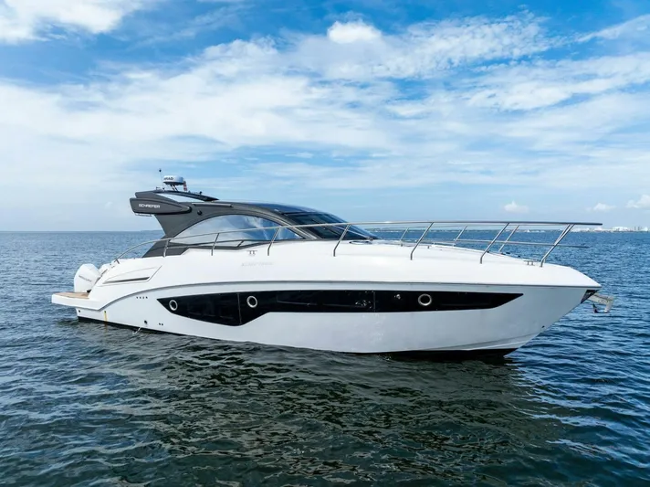 Cari Lee Yacht Photos Pics 2022 Schaefer 40 Sport - Image 44