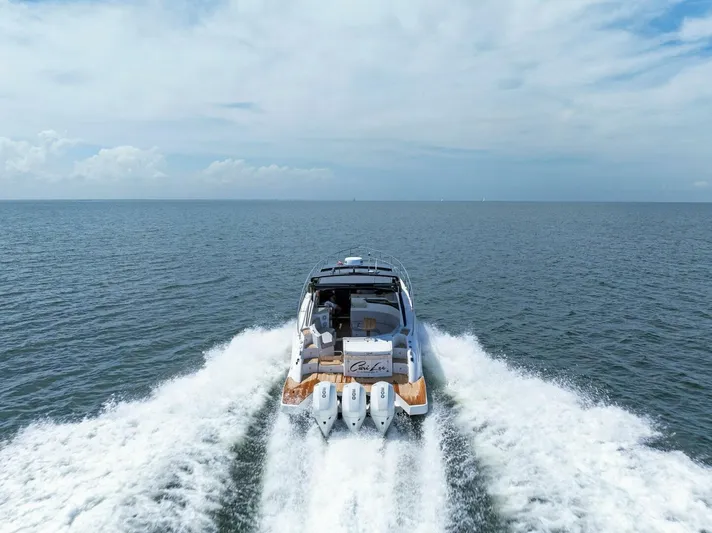 Cari Lee Yacht Photos Pics 2022 Schaefer 40 Sport - Image 5