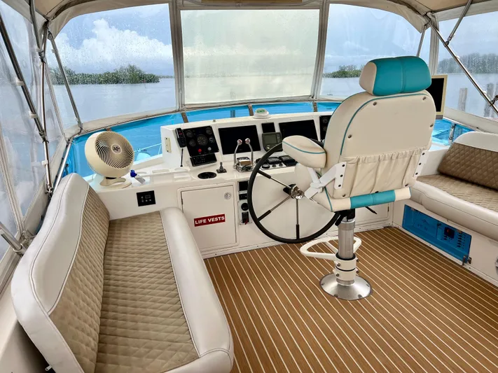 On Your Mark Yacht Photos Pics 