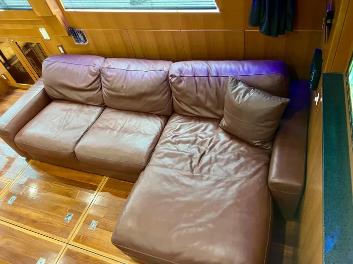 On Your Mark Yacht Photos Pics 