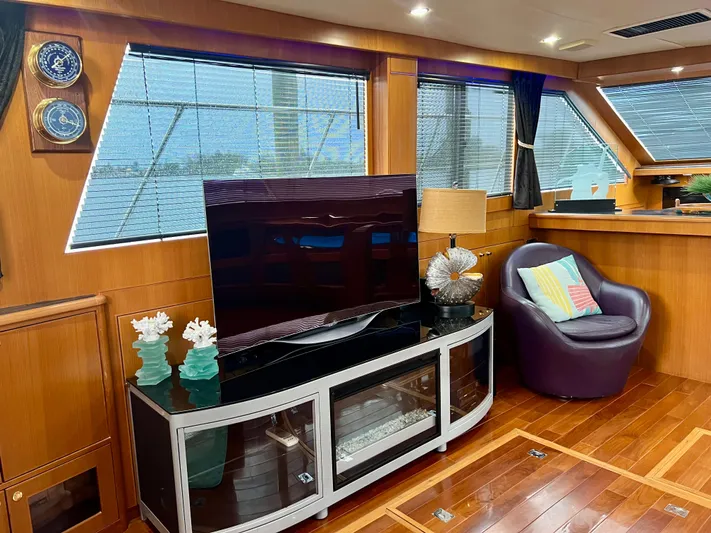 On Your Mark Yacht Photos Pics 