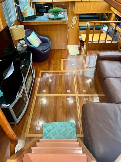 On Your Mark Yacht Photos Pics 