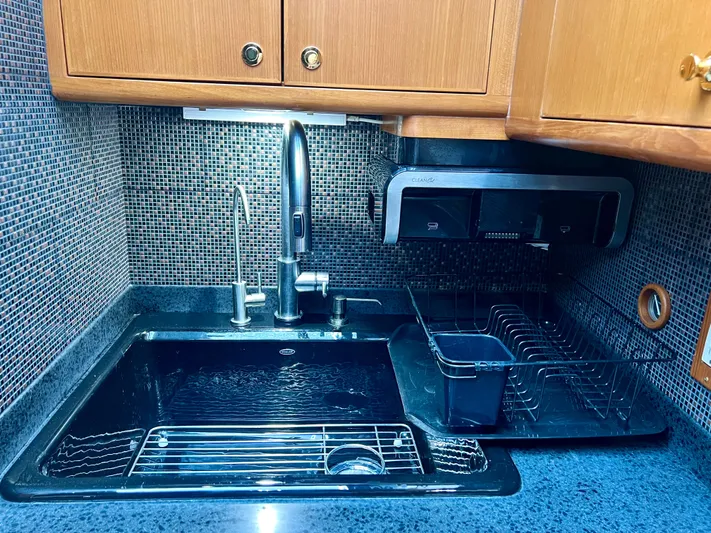 On Your Mark Yacht Photos Pics 