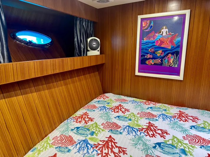 On Your Mark Yacht Photos Pics 