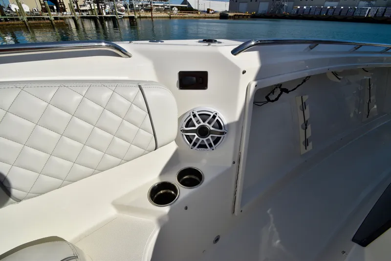 Gypsy Soul Yacht Photos Pics 