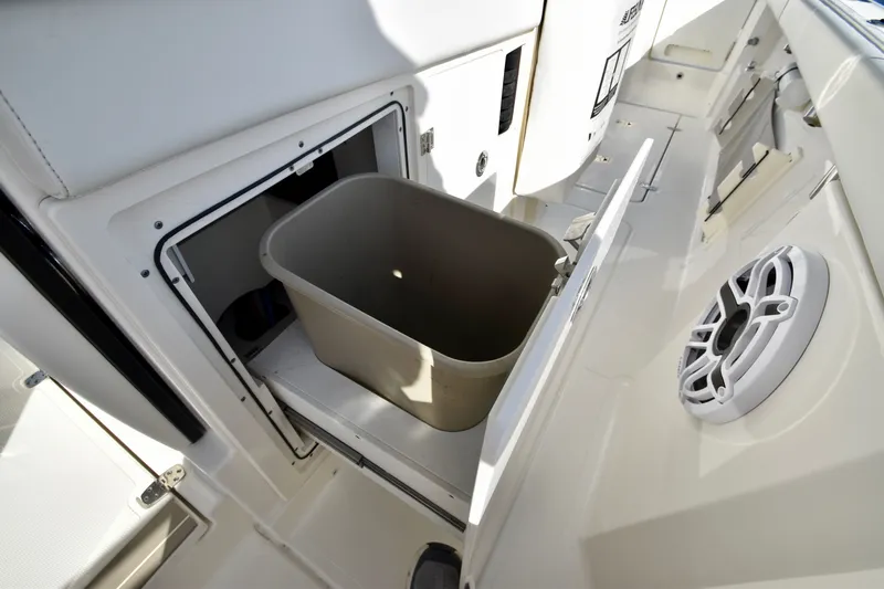 Gypsy Soul Yacht Photos Pics 