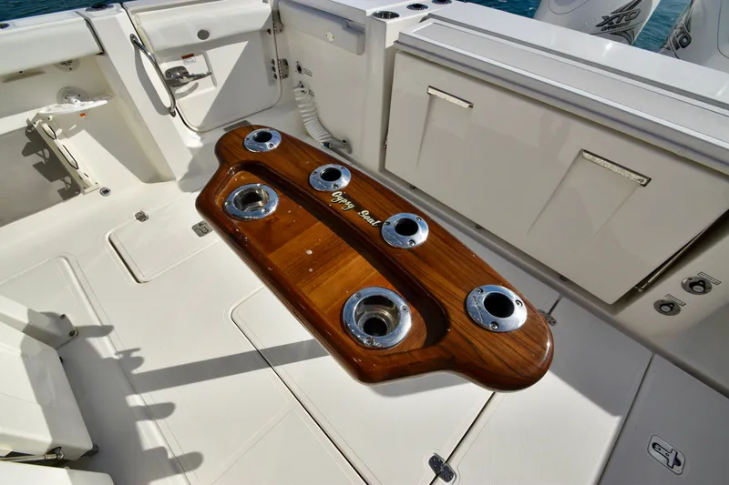 Gypsy Soul Yacht Photos Pics 