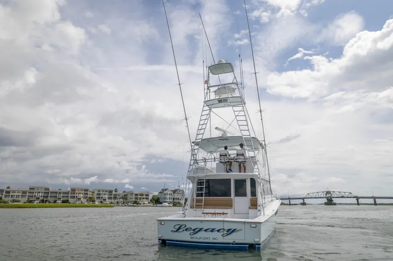 Legacy Yacht Photos Pics 