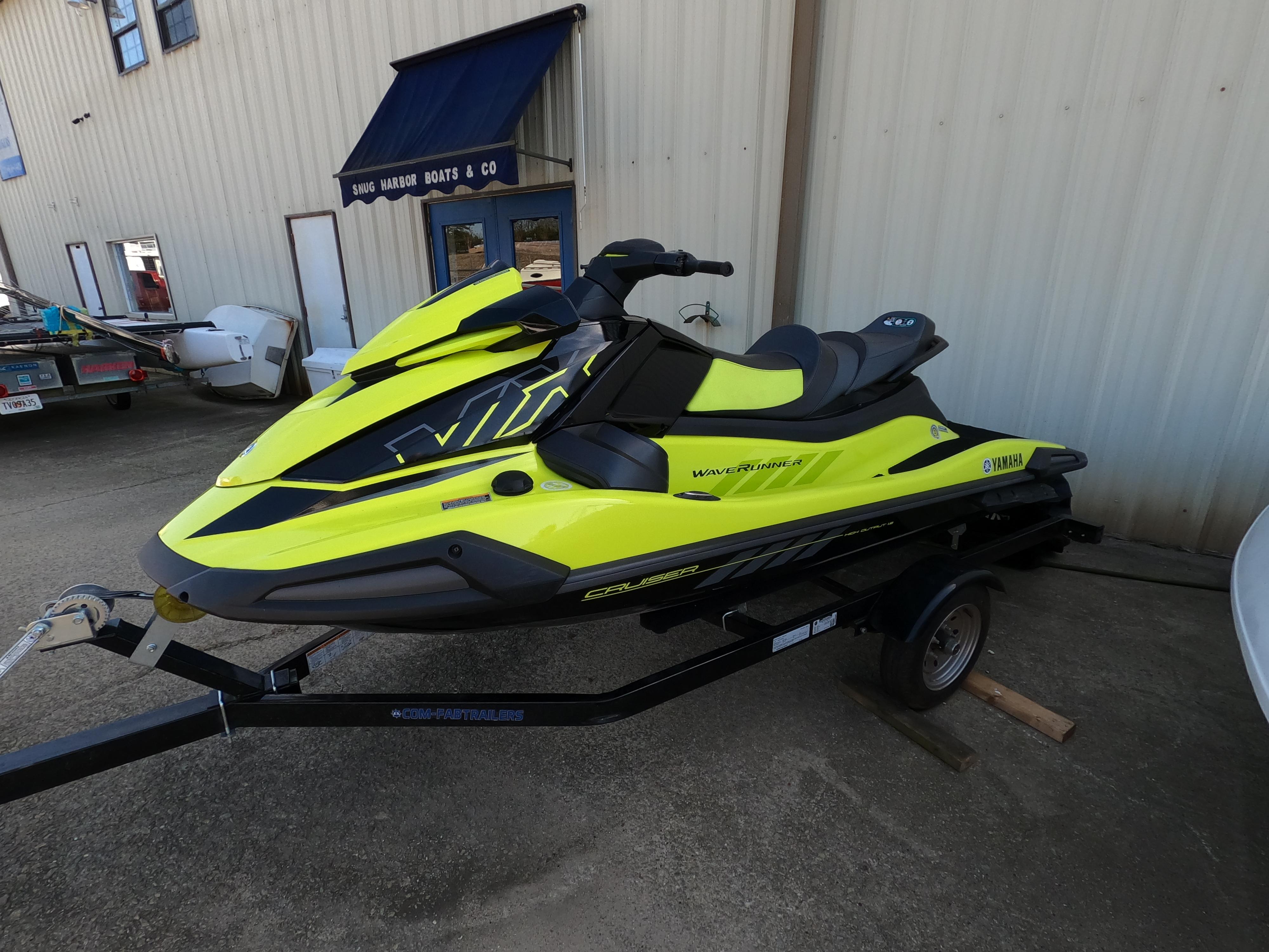 2021 Yamaha WaveRunner VXHO Jet Boat for sale YachtWorld