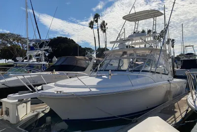 2006 Luhrs 28