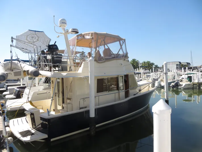 Sapphire Yacht Photos Pics 