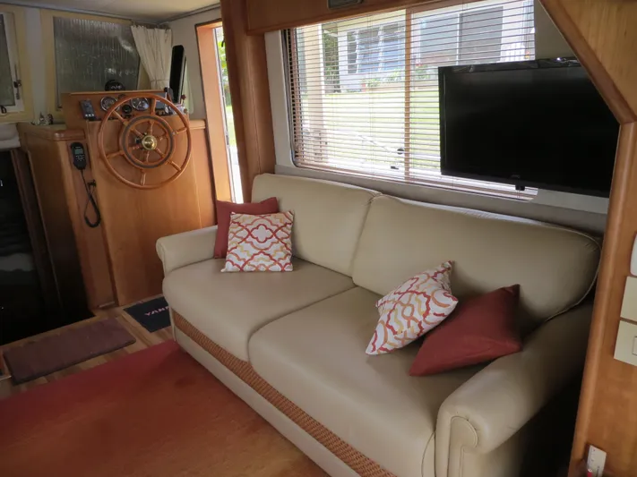 Sapphire Yacht Photos Pics 